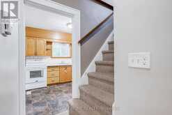 38 WASHINGTON STREET | Paris Ontario | Slide Image Seventeen