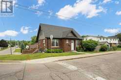 38 WASHINGTON STREET | Paris Ontario | Slide Image Two