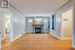 38 WASHINGTON STREET | Paris Ontario | Slide Image Nine