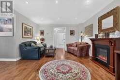 155 STEPHEN STREET | Richmond Hill Ontario | Slide Image Fifteen