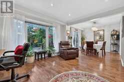 155 STEPHEN STREET | Richmond Hill Ontario | Slide Image Sixteen