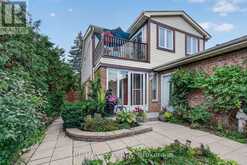 155 STEPHEN STREET | Richmond Hill Ontario | Slide Image Three