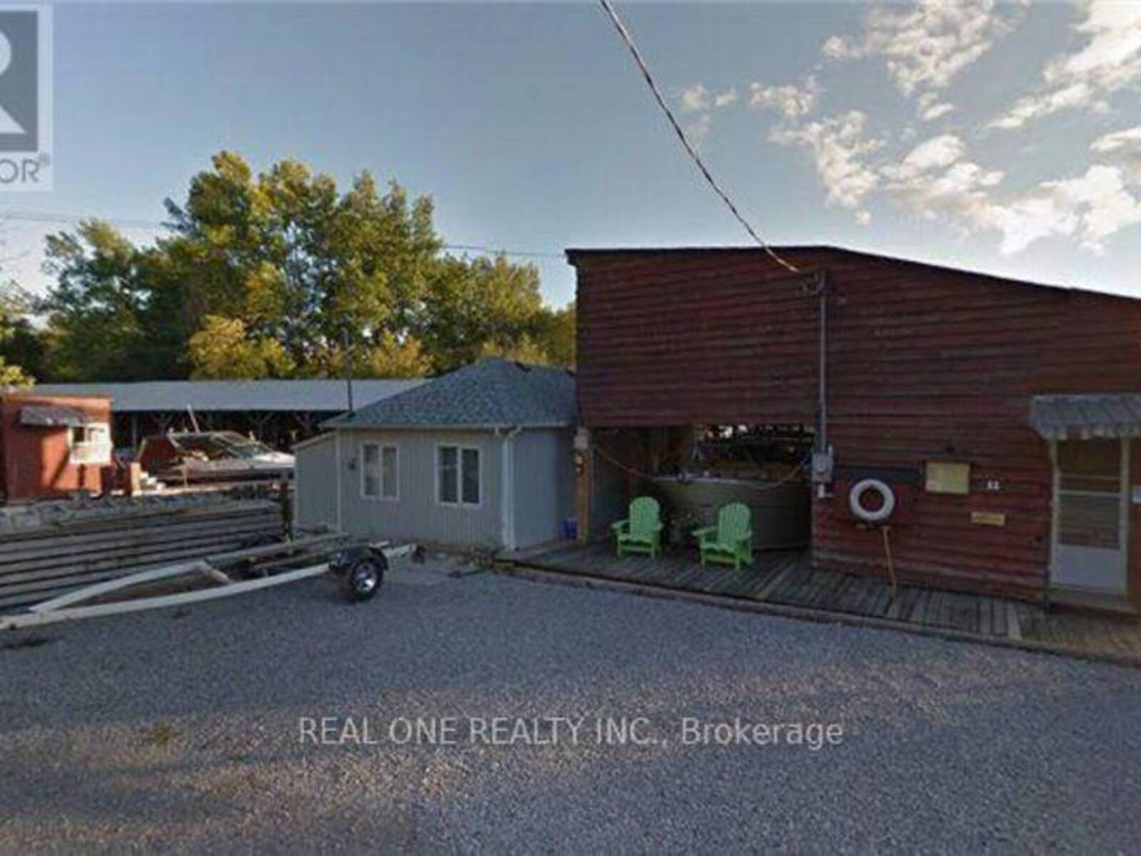 11 MAC AVENUE, Georgina, Ontario L4P 2P7