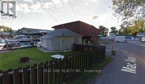 11 MAC AVENUE | Georgina Ontario | Slide Image Three