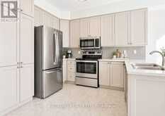 23 THOMAS LEGGE CRESCENT | Richmond Hill Ontario | Slide Image Nine