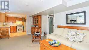 79 BROWNING TRAIL | Barrie Ontario | Slide Image Thirty-nine