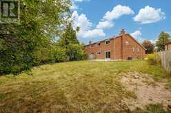 15 LADY STEWART BOULEVARD | Brampton Ontario | Slide Image Thirty-two