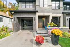39 OAKWOOD AVENUE N | Mississauga Ontario | Slide Image Two