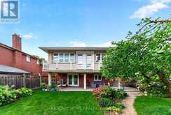 397 MAPLE LEAF DRIVE | Toronto Ontario | Slide Image Nine