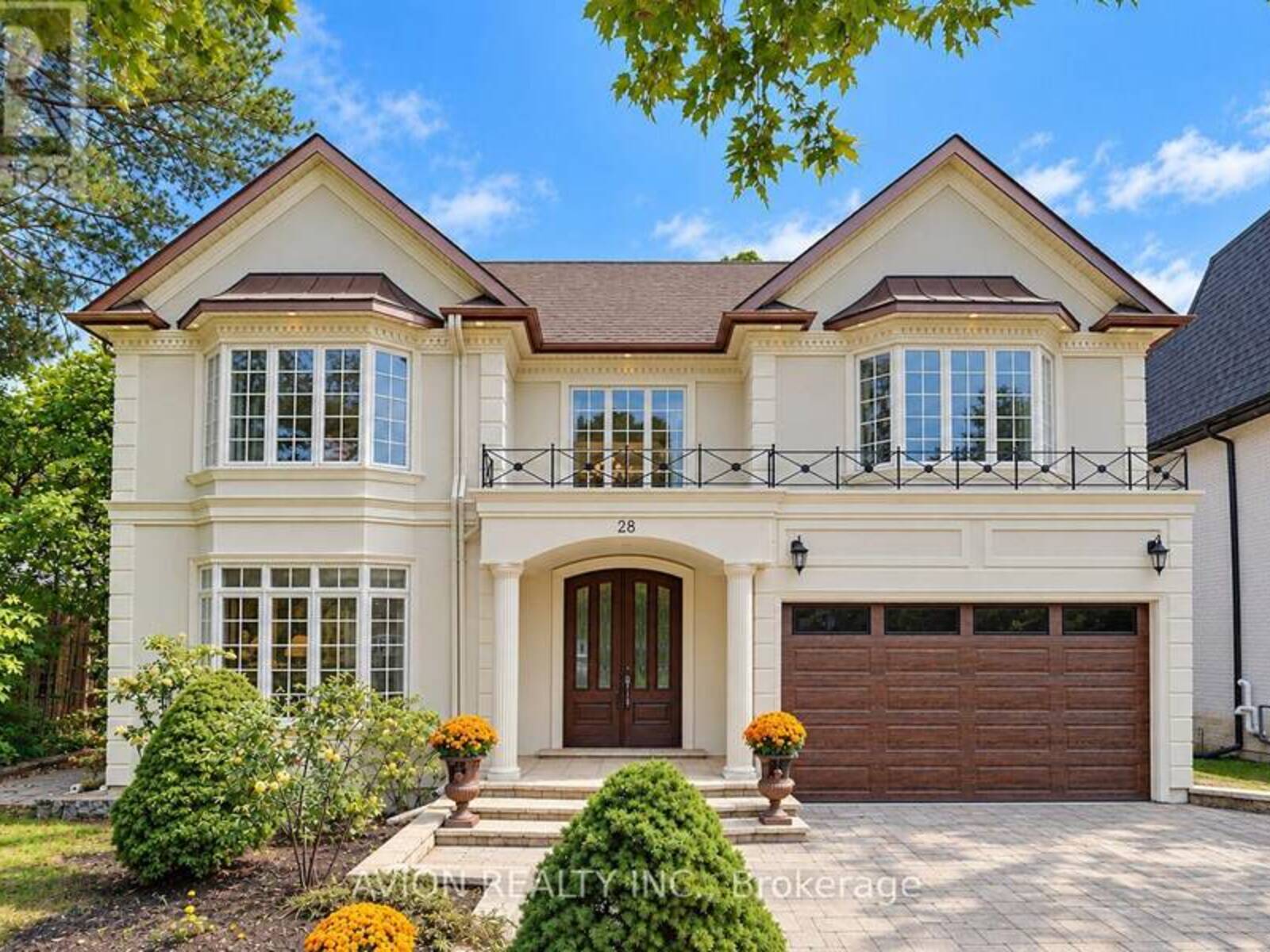 28 TALLY LANE, Toronto, Ontario M2K 1V4