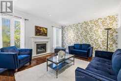 166 TOWER HILL ROAD | Richmond Hill Ontario | Slide Image Thirteen