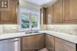 8 MATISSE TRAIL | Vaughan Ontario | Slide Image Sixteen