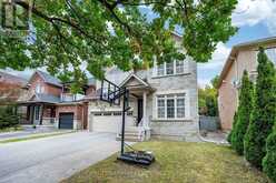 8 MATISSE TRAIL | Vaughan Ontario | Slide Image Two