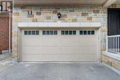 8 MATISSE TRAIL | Vaughan Ontario | Slide Image Five