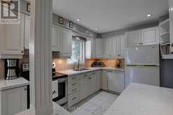 6399 COLEBROOK CRESCENT | Mississauga Ontario | Slide Image Seventeen