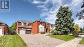 22 ARDWOLD GATE | Richmond Hill Ontario | Slide Image One
