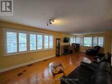 389 KERRYBROOK DRIVE | Richmond Hill Ontario | Slide Image Six
