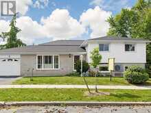 1 LESGAY CRESCENT | Toronto Ontario | Slide Image Two