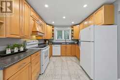326 OAKWOOD COURT | Newmarket Ontario | Slide Image Twelve