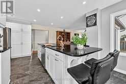 44 EDENBRIDGE DRIVE | Angus Ontario | Slide Image Ten