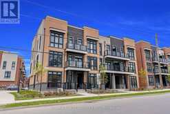 5 - 1 BOND CRESCENT | Richmond Hill Ontario | Slide Image Two
