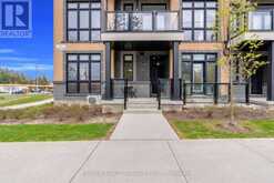 5 - 1 BOND CRESCENT | Richmond Hill Ontario | Slide Image Four