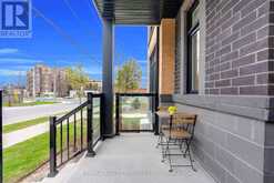5 - 1 BOND CRESCENT | Richmond Hill Ontario | Slide Image Nine