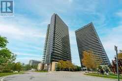 PH3 - 33 SINGER COURT | Toronto Ontario | Slide Image Six