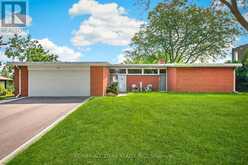 59 HILL CRESCENT | Toronto Ontario | Slide Image Six