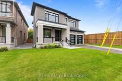 1 RICHMOND PARK DRIVE | Georgina Ontario | Slide Image Three