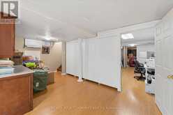 44 ANTIQUE DRIVE | Richmond Hill Ontario | Slide Image Thirty-eight