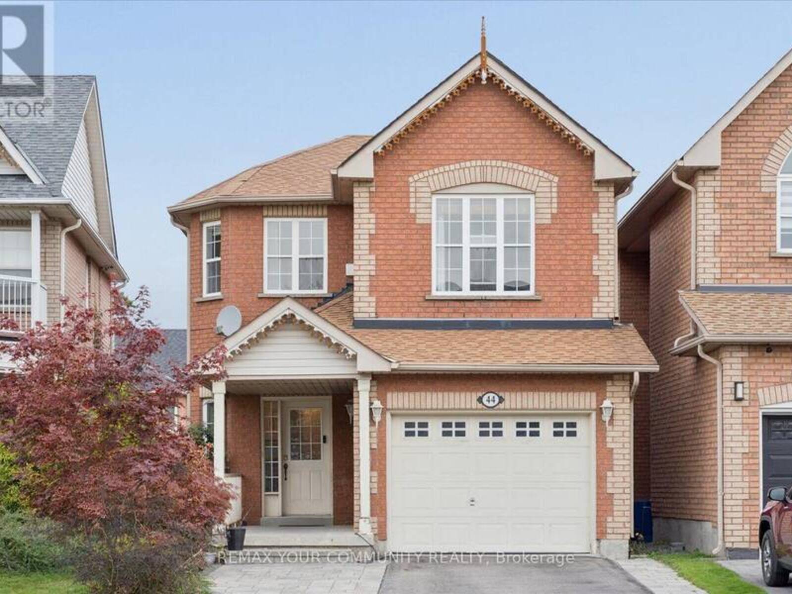 44 ANTIQUE DRIVE, Richmond Hill, Ontario L4E 3X5