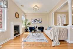 240 ASPENWOOD DRIVE | Newmarket Ontario | Slide Image Seven