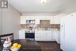 240 KING STREET | Newmarket Ontario | Slide Image Nine