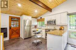 21 SLALOM DRIVE | Oro-Medonte Ontario | Slide Image Four