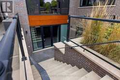 16 GRAYSTONE GARDENS | Toronto Ontario | Slide Image Thirty-eight