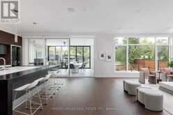 16 GRAYSTONE GARDENS | Toronto Ontario | Slide Image Eight