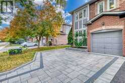 1107 GABLE DRIVE | Oakville Ontario | Slide Image Seven