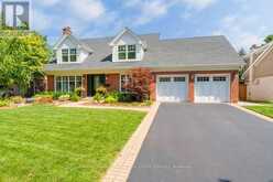 385 ROSSLYN DRIVE | Burlington Ontario | Slide Image Sixteen