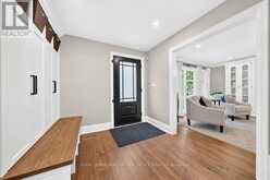 385 ROSSLYN DRIVE | Burlington Ontario | Slide Image Two