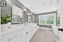 385 ROSSLYN DRIVE | Burlington Ontario | Slide Image Thirty-three