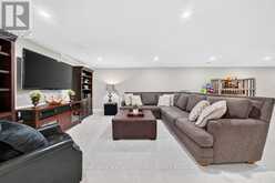 385 ROSSLYN DRIVE | Burlington Ontario | Slide Image Thirty-seven
