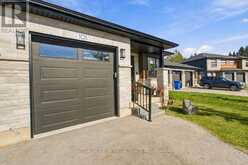 103 JEFFEREY WAY | Mount Forest Ontario | Slide Image Three
