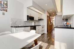 15 - 310 CHRISTOPHER DRIVE | Cambridge Ontario | Slide Image Four