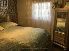 40 LYTON CRESCENT | Hamilton Ontario | Slide Image Thirteen