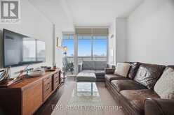 2505 - 200 BLOOR STREET W | Toronto Ontario | Slide Image Twelve