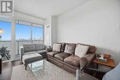 2505 - 200 BLOOR STREET W | Toronto Ontario | Slide Image Thirteen