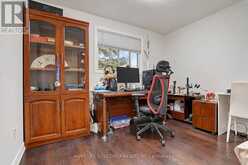 258 HOLLYBERRY TRAIL | Toronto Ontario | Slide Image Nineteen