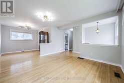 11 FAREHAM CRESCENT | Toronto Ontario | Slide Image Eight