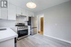 11 FAREHAM CRESCENT | Toronto Ontario | Slide Image Eleven